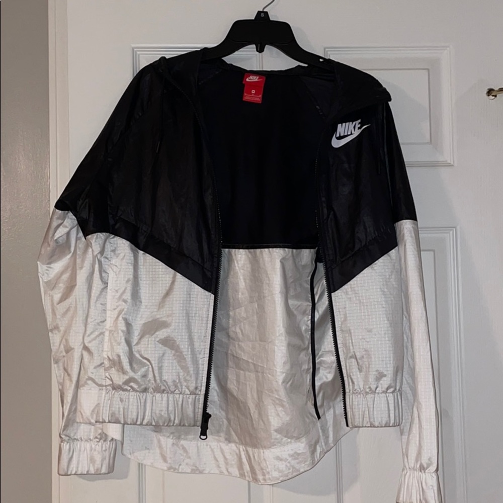 Black and White Nike Windbreaker